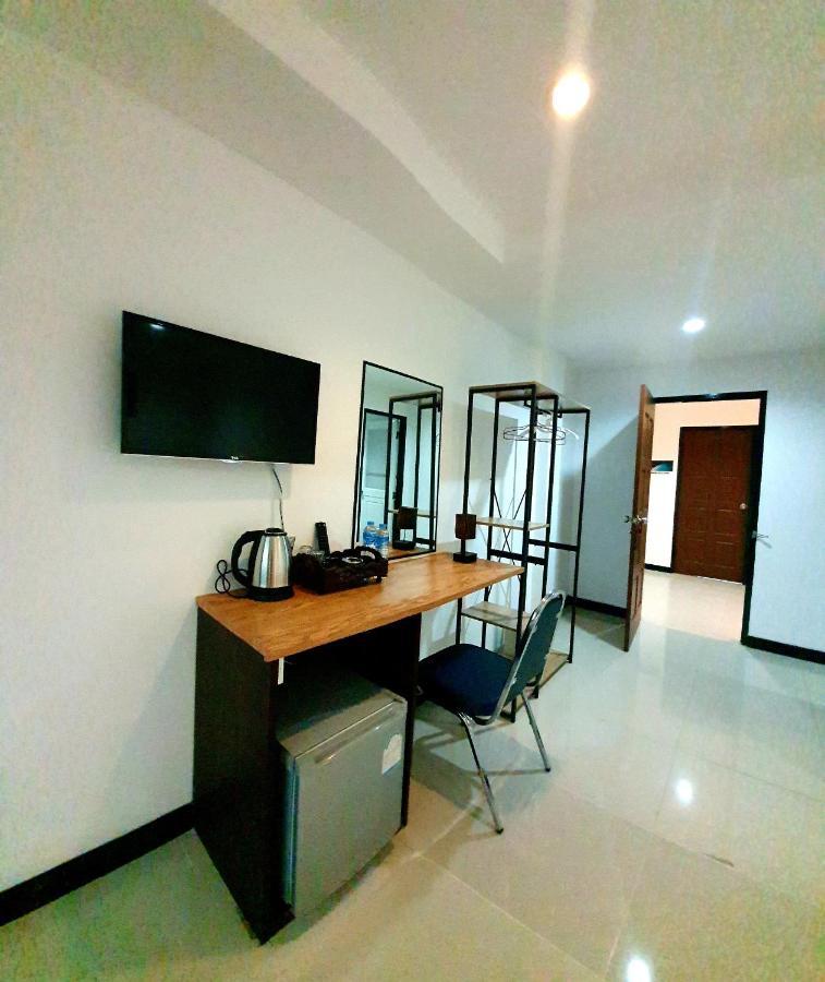 At Home Hotel Patong Kültér fotó