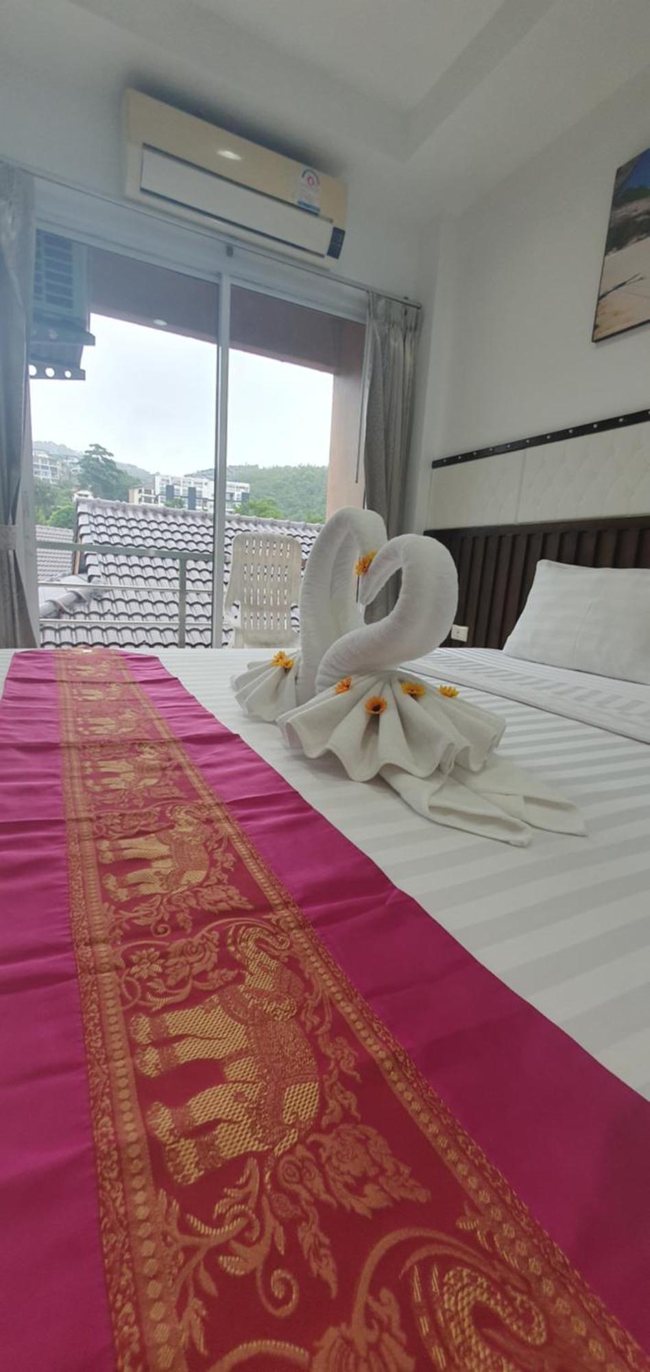 At Home Hotel Patong Kültér fotó