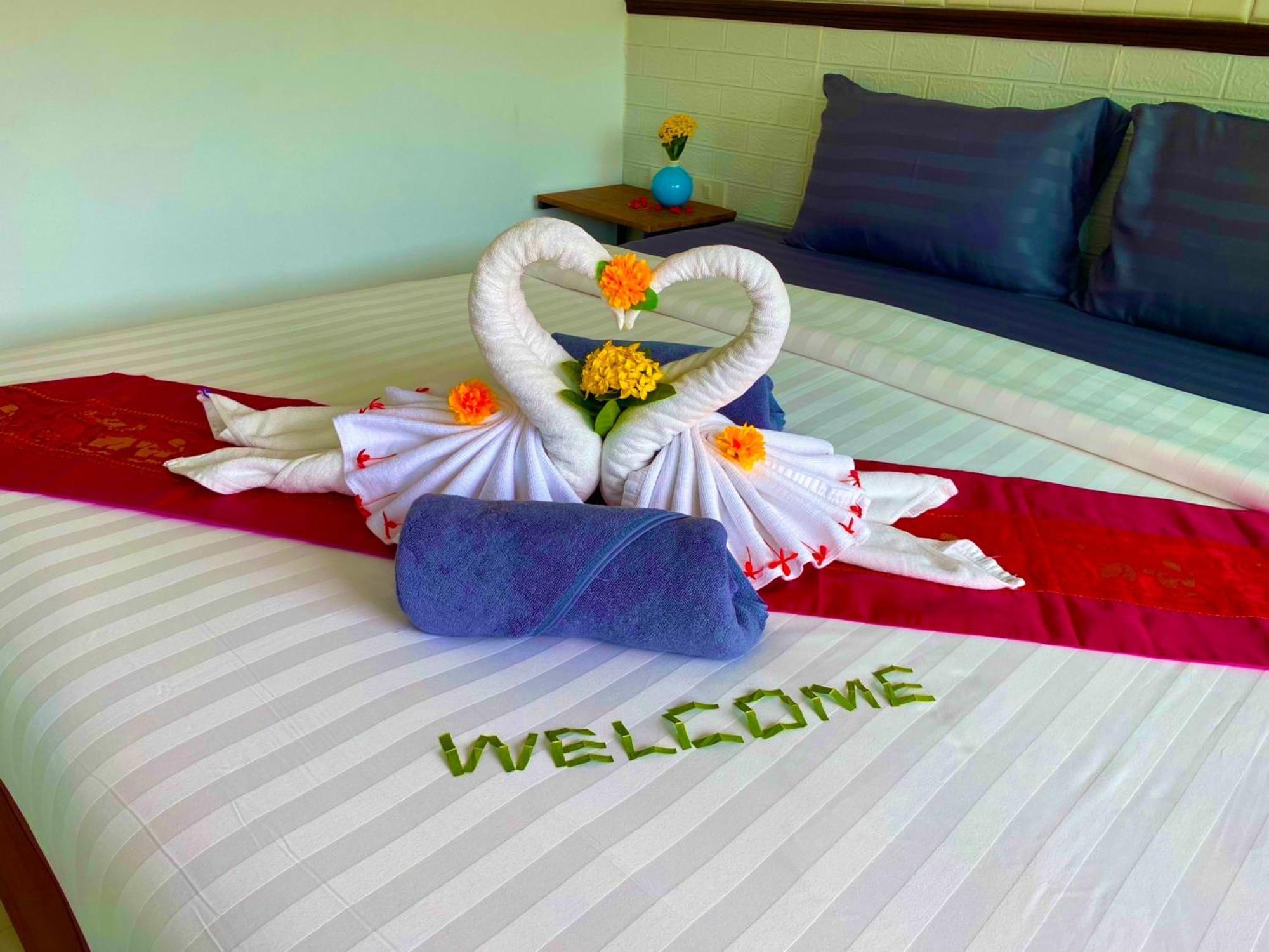 At Home Hotel Patong Kültér fotó