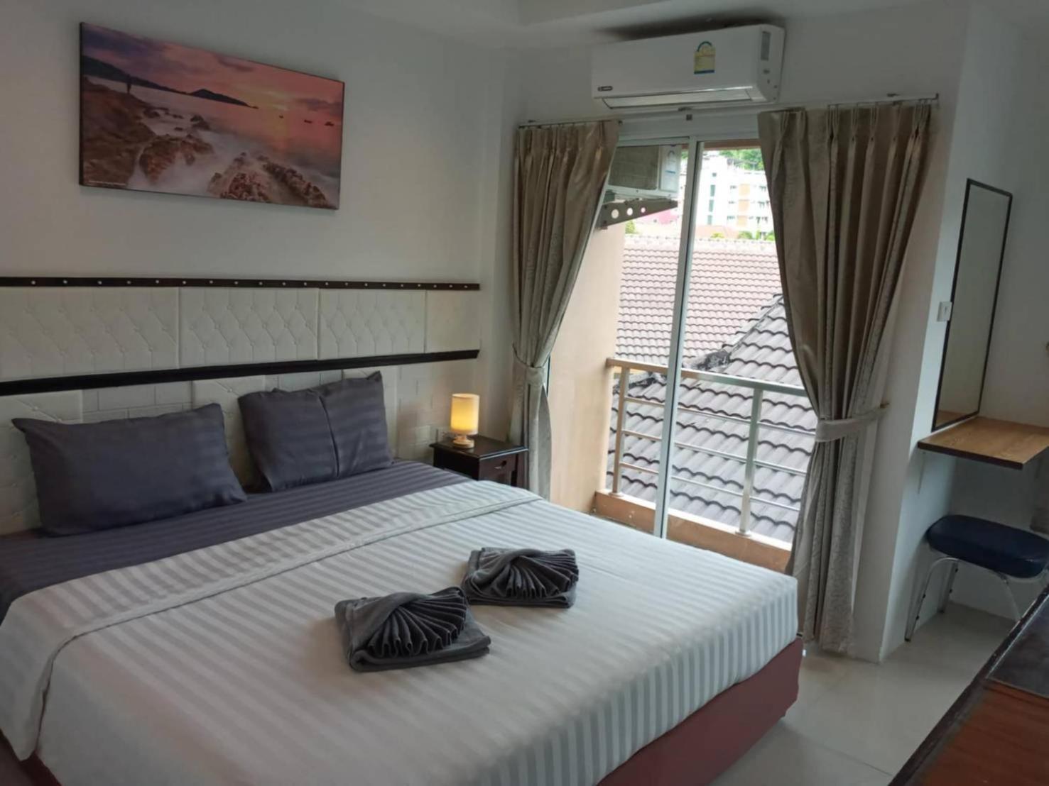 At Home Hotel Patong Kültér fotó